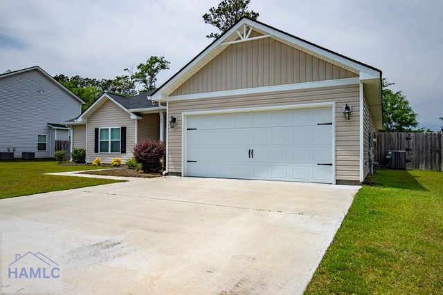 64 Valley Court, Midway, GA 31320