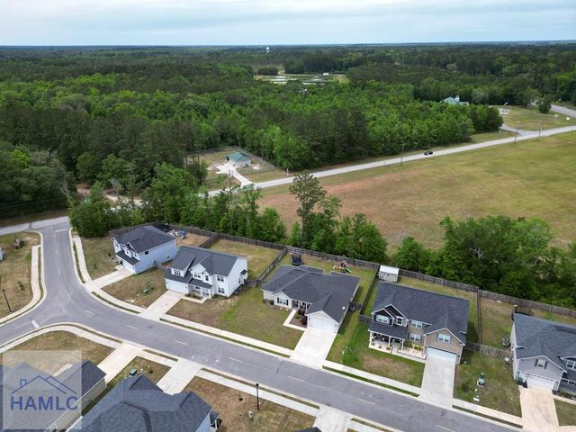 64 Valley Court, Midway, GA 31320
