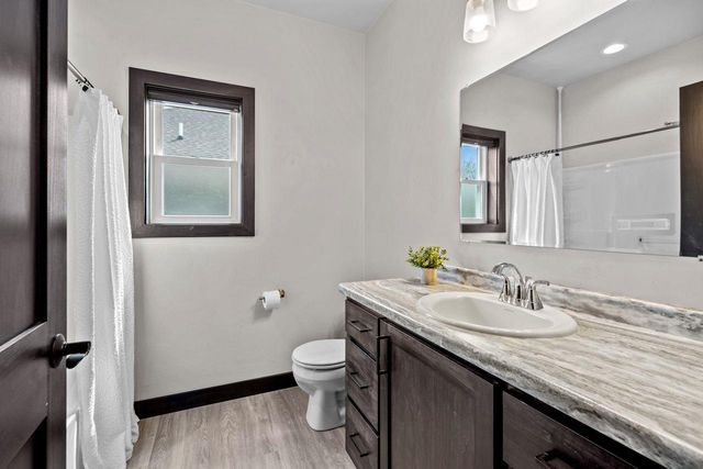 4770 N VINCENT DRIVE, Grand Chute, WI 54913