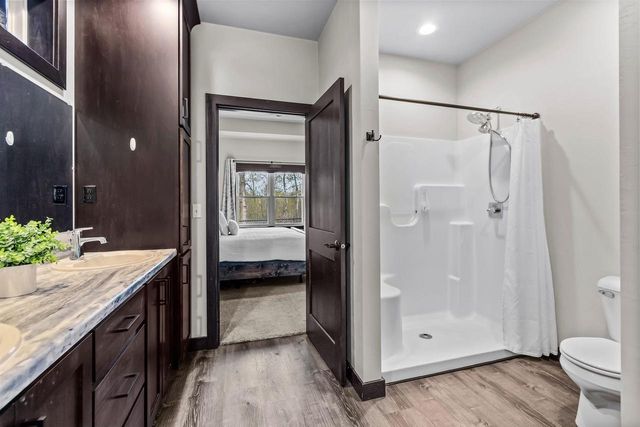 4770 N VINCENT DRIVE, Grand Chute, WI 54913