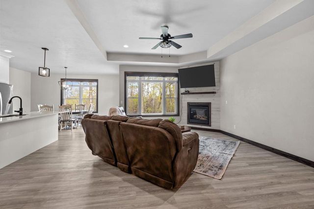 4770 N VINCENT DRIVE, Grand Chute, WI 54913