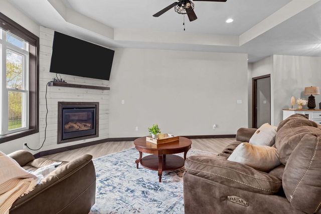 4770 N VINCENT DRIVE, Grand Chute, WI 54913