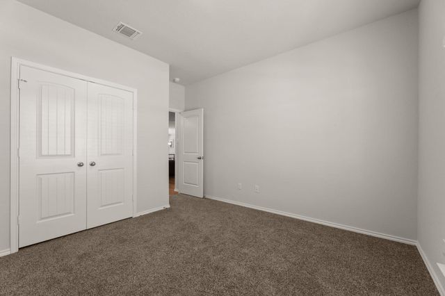 108 Pivot DR, Taylor, TX 76574