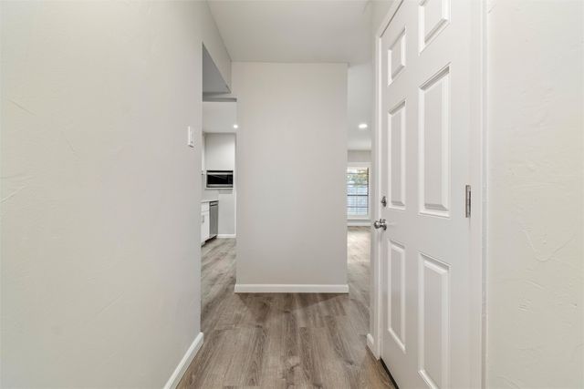 5316 Yager Drive, The Colony, TX 75056