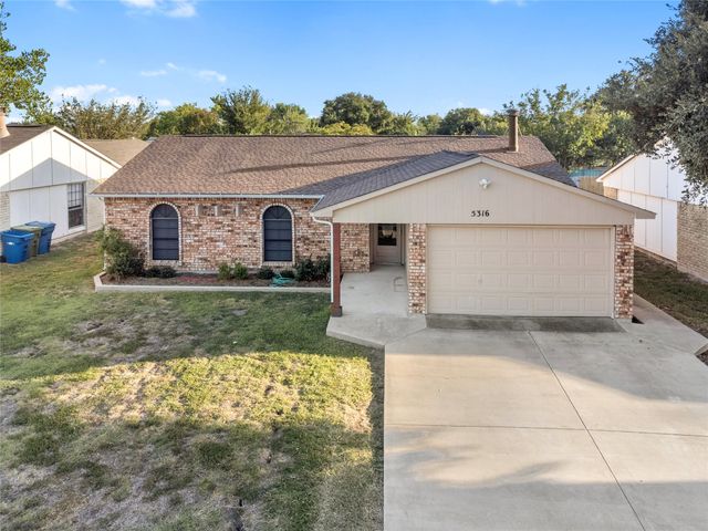 5316 Yager Drive, The Colony, TX 75056
