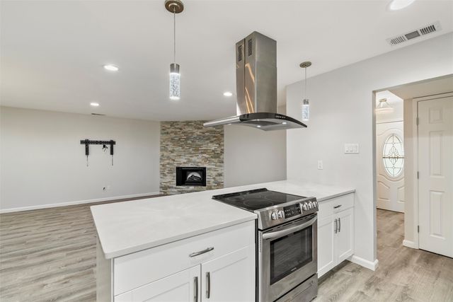 5316 Yager Drive, The Colony, TX 75056