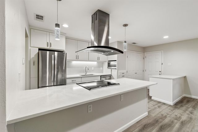 5316 Yager Drive, The Colony, TX 75056