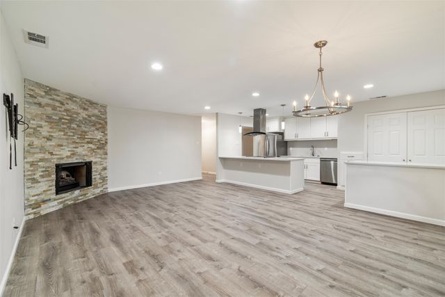 5316 Yager Drive, The Colony, TX 75056