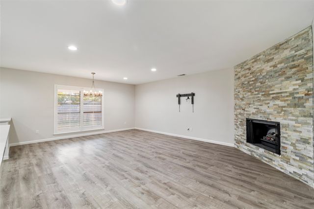 5316 Yager Drive, The Colony, TX 75056