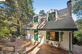 451 Taurus Ave, Oakland, CA 94611