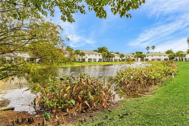 10094 Poppy Hill DR, Fort Myers, FL 33966