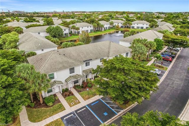 10094 Poppy Hill DR, Fort Myers, FL 33966