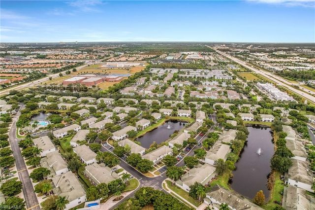 10094 Poppy Hill DR, Fort Myers, FL 33966