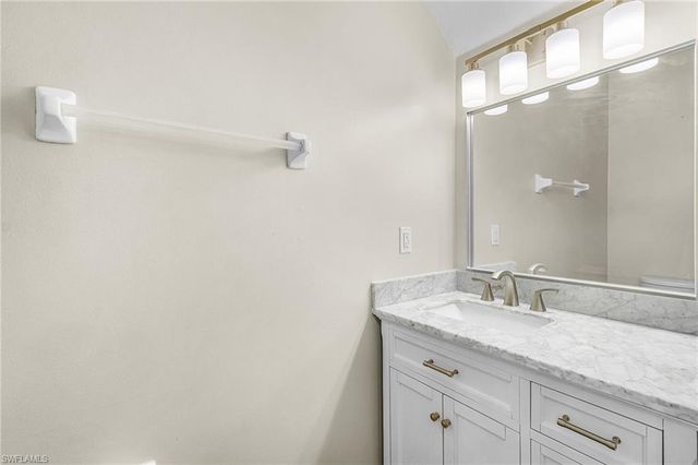 10094 Poppy Hill DR, Fort Myers, FL 33966