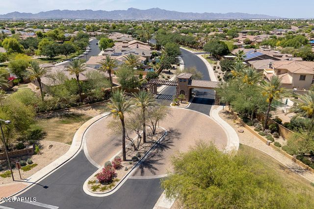 15730 W HARVARD Street, Goodyear, AZ 85395