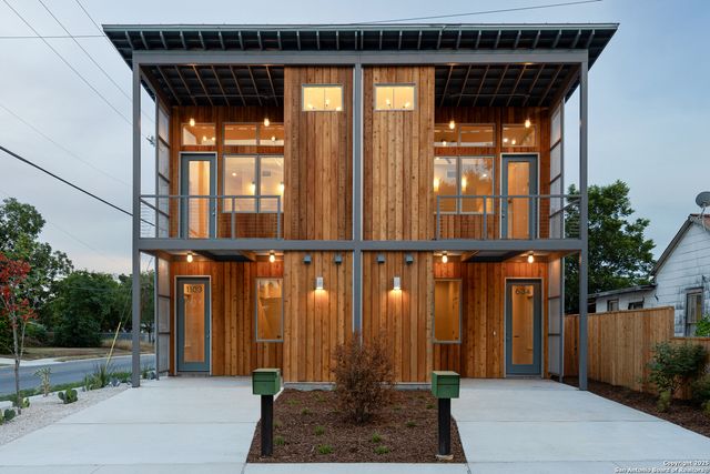 1103 S Cherry, San Antonio, TX 78210