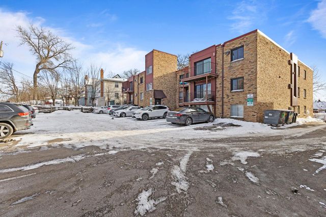 520 Ridgewood Ave 4, Minneapolis, MN 55403