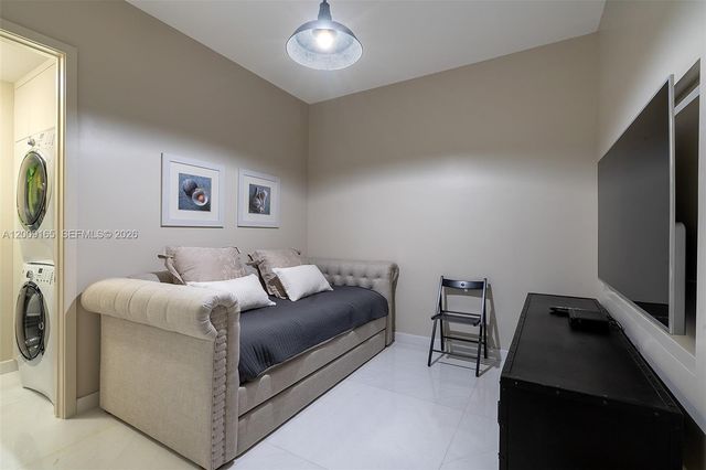 10201 Collins Ave 503, Bal Harbour, FL 33154