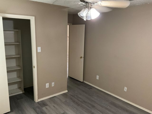 1001 Stockton Drive, Burleson, TX 76028