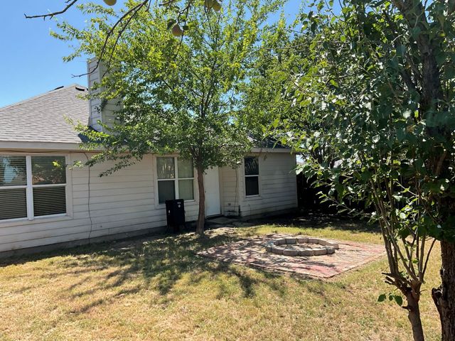 1001 Stockton Drive, Burleson, TX 76028