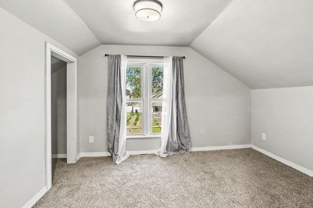 305.5 S Catherine Street, Bay City, MI 48706