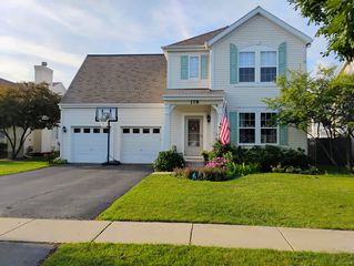 178 W Hampton Drive, Round Lake, IL 60073