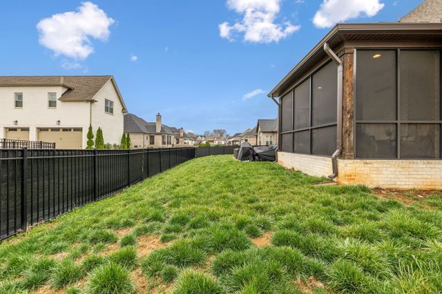626 Reichert Ct, Murfreesboro, TN 37130