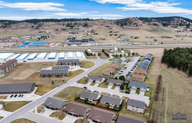 10903 FREEDOM PL, Summerset, SD 57718