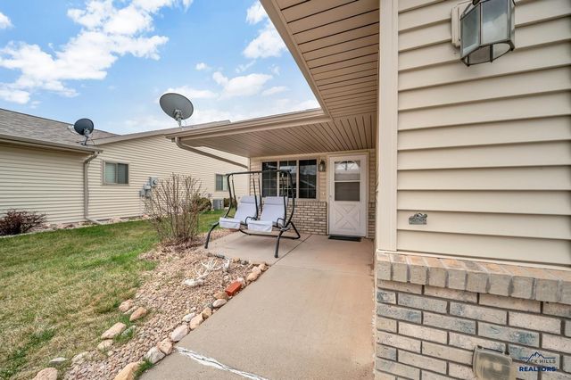 10903 FREEDOM PL, Summerset, SD 57718