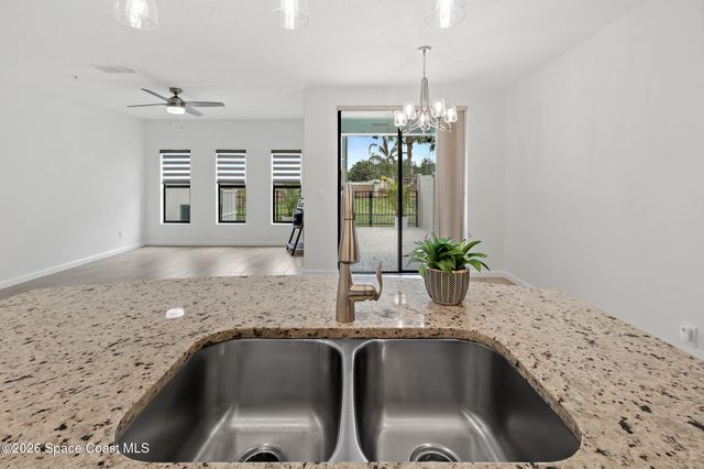 1315 Lara Circle 102, Rockledge, FL 32955