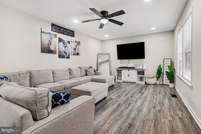 2225 PARTLOW RD, Beaverdam, VA 23015