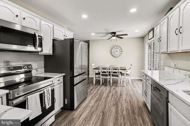 2225 PARTLOW RD, Beaverdam, VA 23015