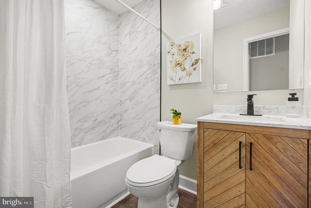 32 ROMANOFF CT, Baltimore, MD 21234