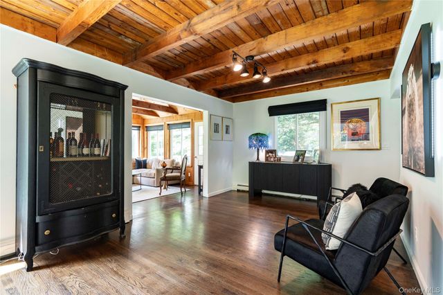10 Pilgrims Progress Road, Rhinebeck, NY 12572
