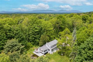 10 Pilgrims Progress Road, Rhinebeck, NY 12572