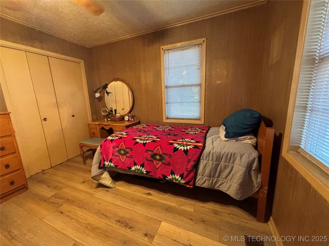 1296 Church Road, Silo, OK 74701