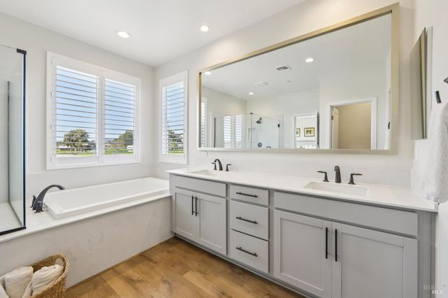 2453 Francisco Ave, Santa Rosa, CA 95403