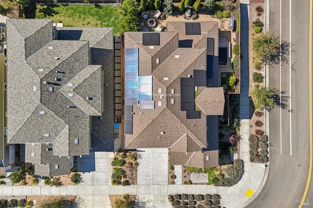 2453 Francisco Ave, Santa Rosa, CA 95403