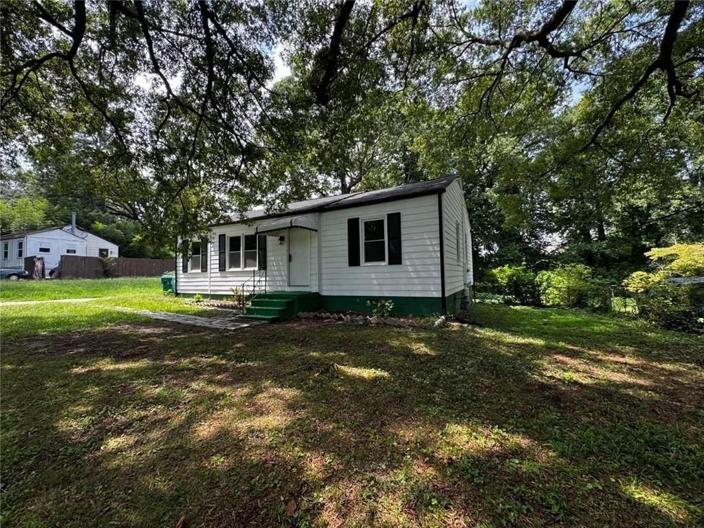 4060 Clay Drive, Atlanta, GA 30360