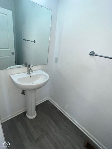 143 McKim Avenue, Indianapolis, IN 46201