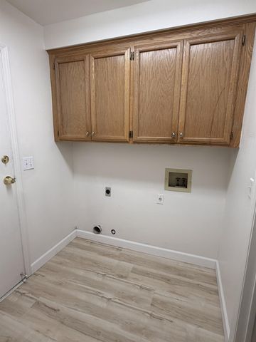 2504 Riverview Drive, Madera, CA 93637