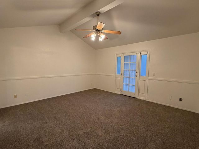 2504 Riverview Drive, Madera, CA 93637