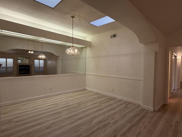 2504 Riverview Drive, Madera, CA 93637