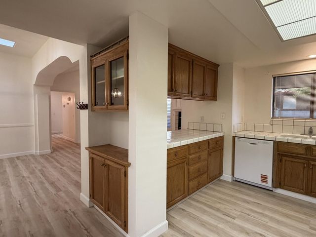 2504 Riverview Drive, Madera, CA 93637