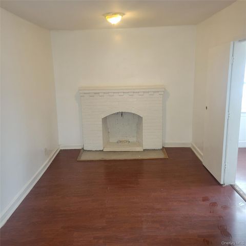 3 Keuka Road, West Hempstead, NY 11552