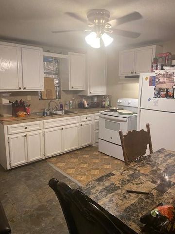 1718 Carlisle Street, Rosenberg, TX 77471