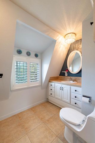 4760 Holly Dr, Shingle Springs, CA 95682