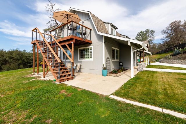 4760 Holly Dr, Shingle Springs, CA 95682