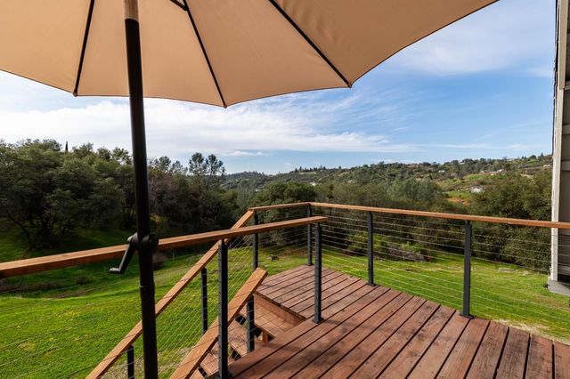 4760 Holly Dr, Shingle Springs, CA 95682