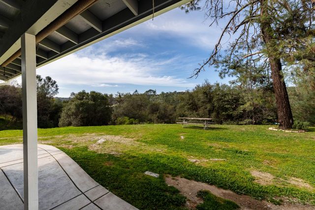 4760 Holly Dr, Shingle Springs, CA 95682